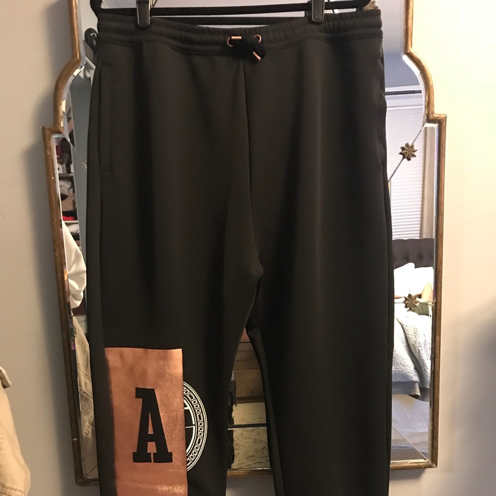 NWT Astrid Andersen Blk Sweat Logo Joggers